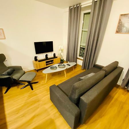 50M2 Flat In Heart Of Orleans - Canal Foot & Bein מראה חיצוני תמונה