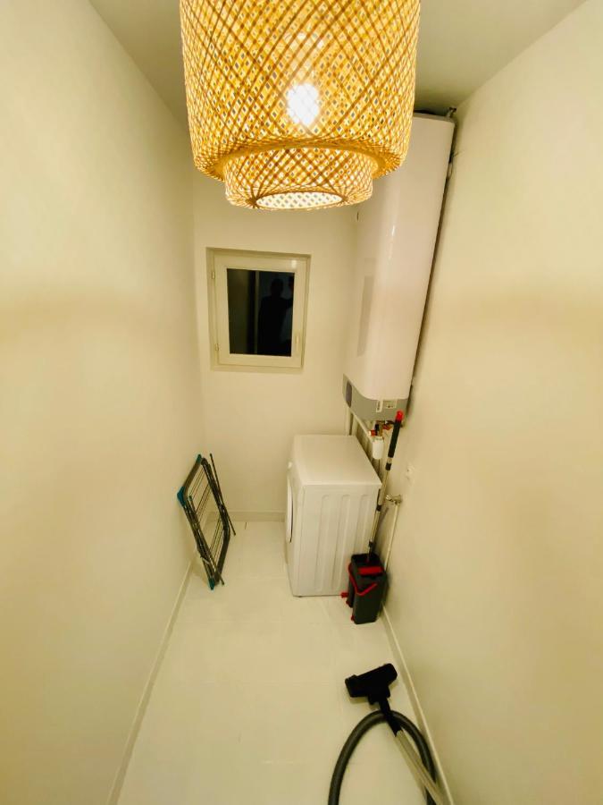 50M2 Flat In Heart Of Orleans - Canal Foot & Bein מראה חיצוני תמונה