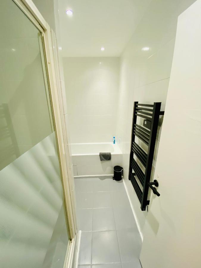 50M2 Flat In Heart Of Orleans - Canal Foot & Bein מראה חיצוני תמונה